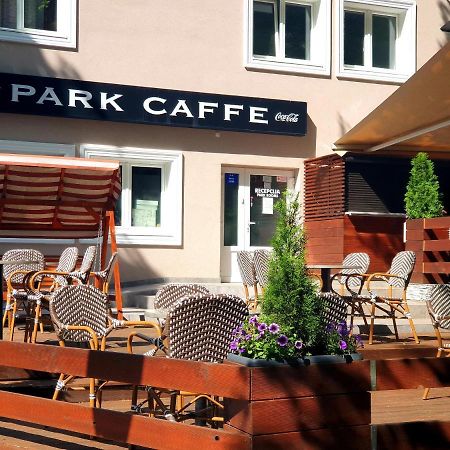 Park Rooms Dugo Selo Exterior foto