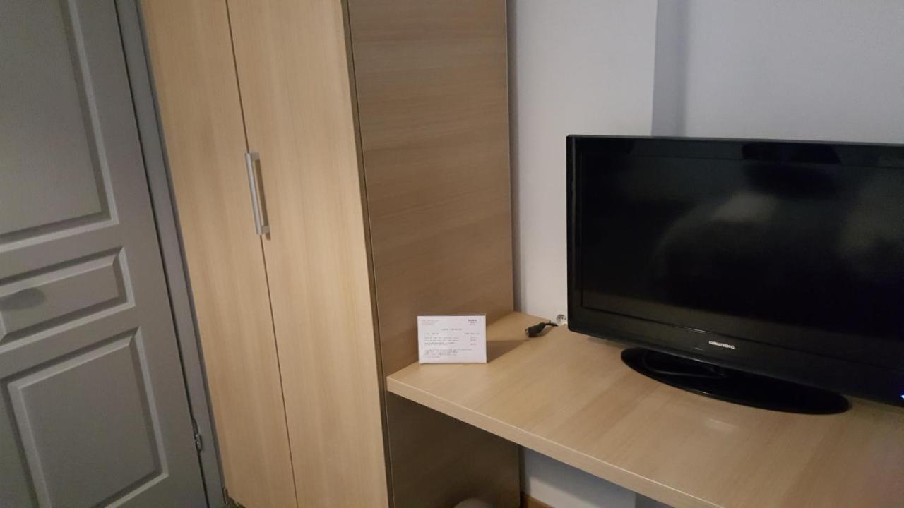 Park Rooms Dugo Selo Exterior foto